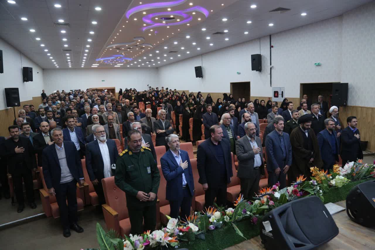 آیین-تکریم-و-معارفه-شهردار-بهارستان-با-حضور-معاون-هماهنگی-امور-عمرانی-استانداری-اصفهان-برگزار-شد